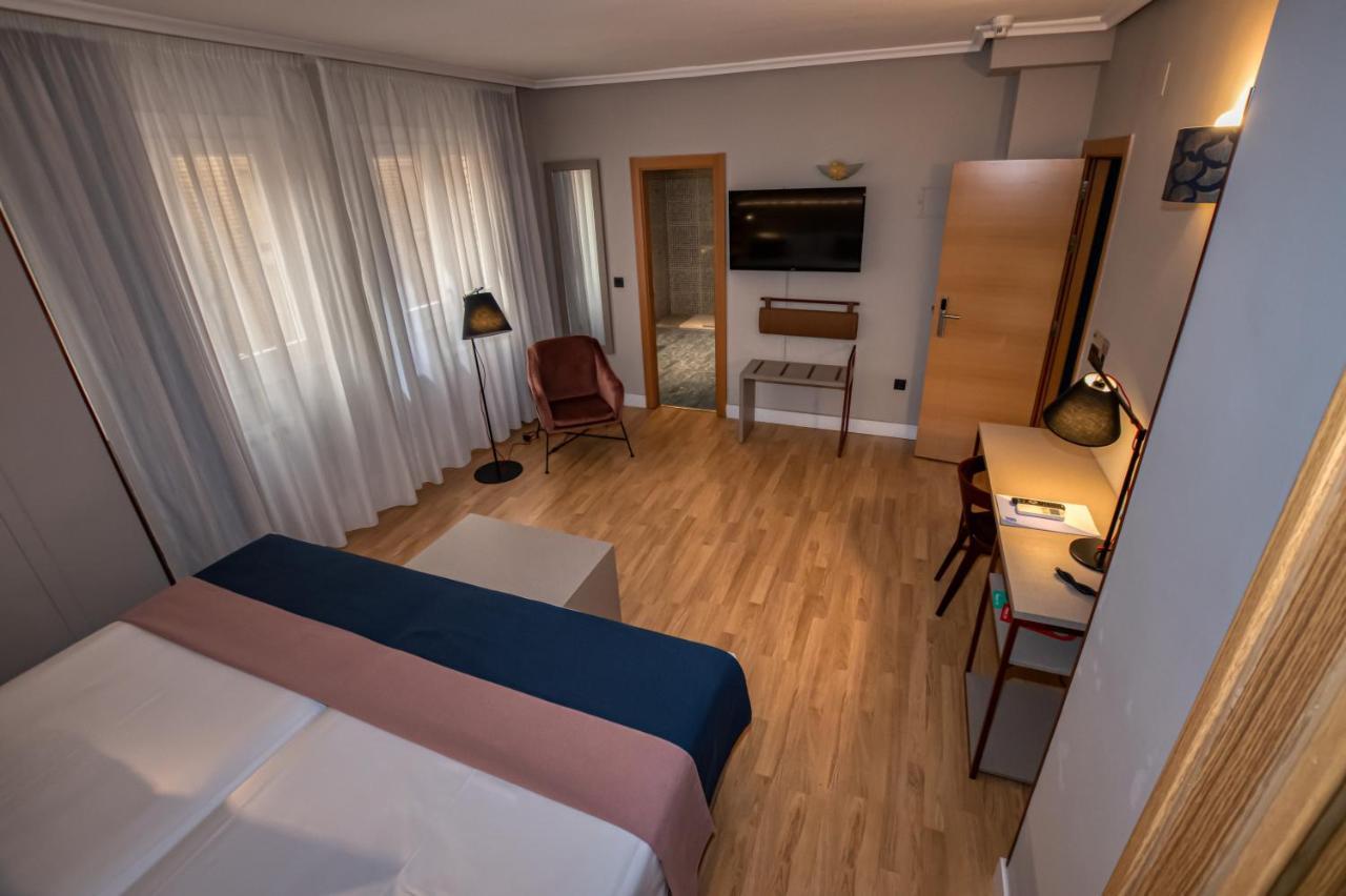 Hotel Castilla Vieja Palencia Eksteriør billede